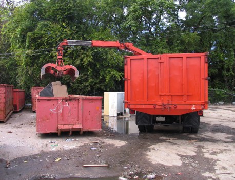 Training session for skip hire and rubbish removal staff